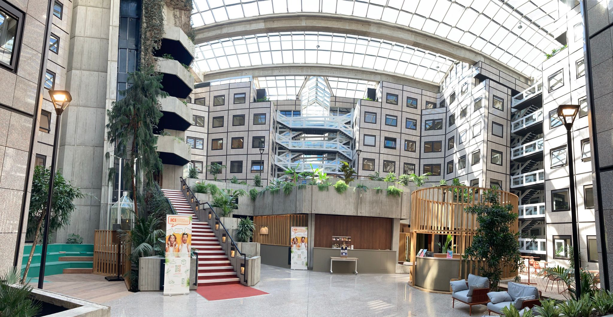 <h4 style="margin: 10px 10px 10px 10px ">
    CollMan Solutions prend ses nouveaux quartiers au PARHELION
</h4>